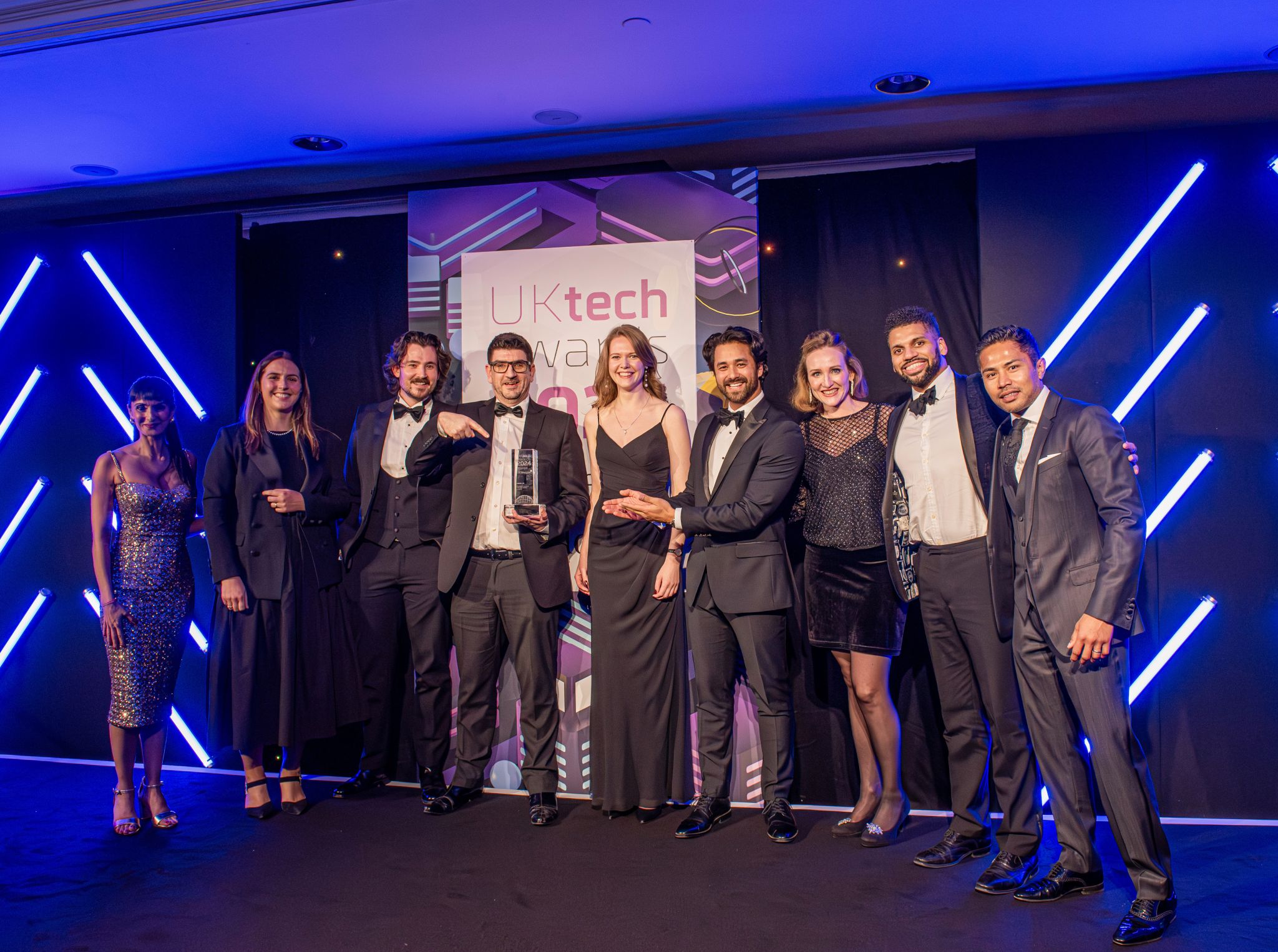 victoire aux uk tech awards